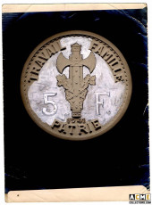 Dessin n° 09 projet 5 francs Pétain 1941. Bazor